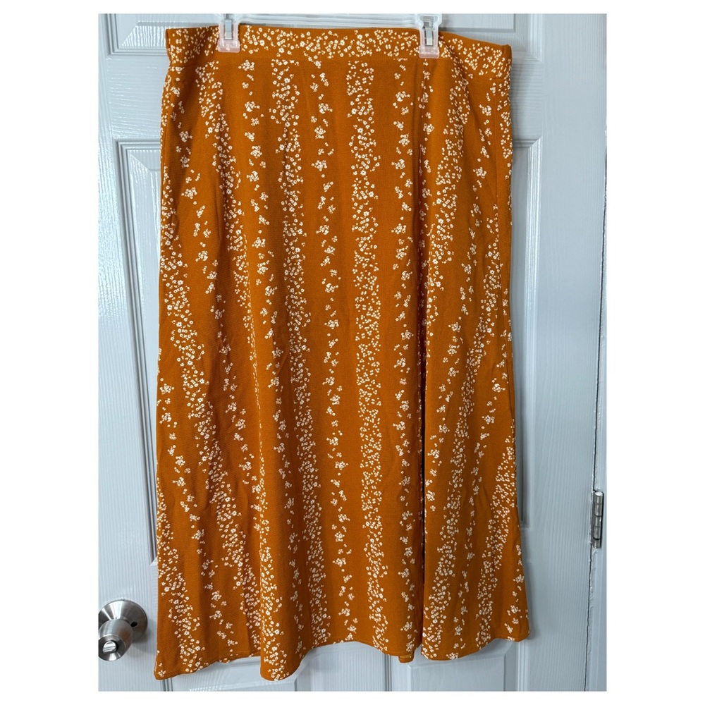 BCBG | Paris , Floral Orange Skirt XL